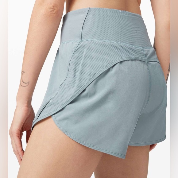Lululemon Run Off Route High Rise Short 4" Size 4 - Picture 1 of 6